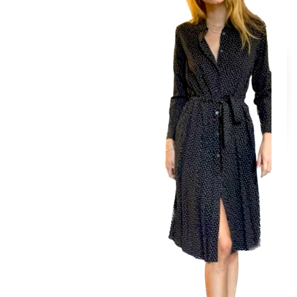 Uniqlo Dresses & Skirts - Uniqlo Polka Dot Shirt Dress Long Sleeve Button Down Midi Navy Small